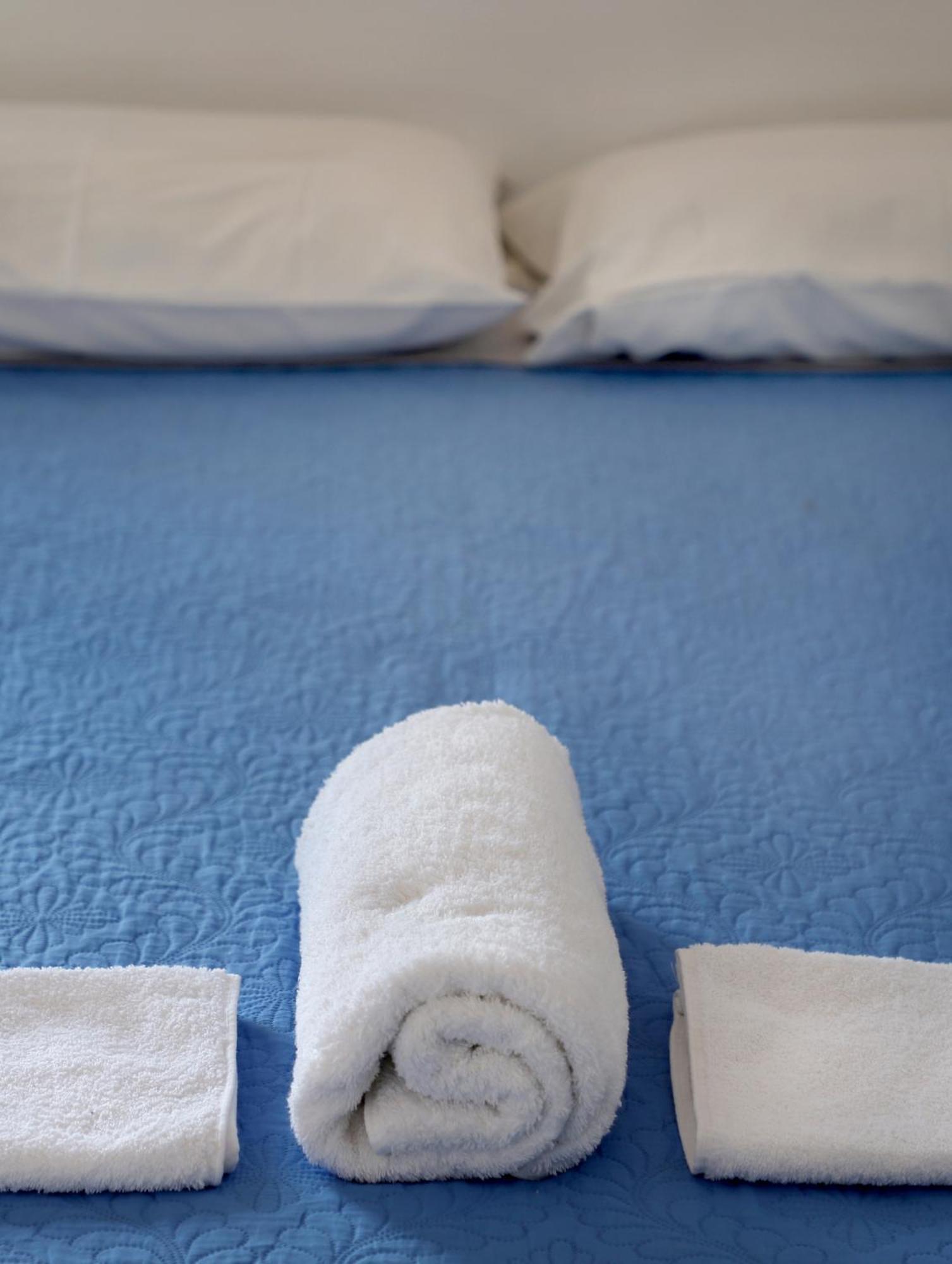 Helios Studios & Apartments Makrýgialos Dış mekan fotoğraf