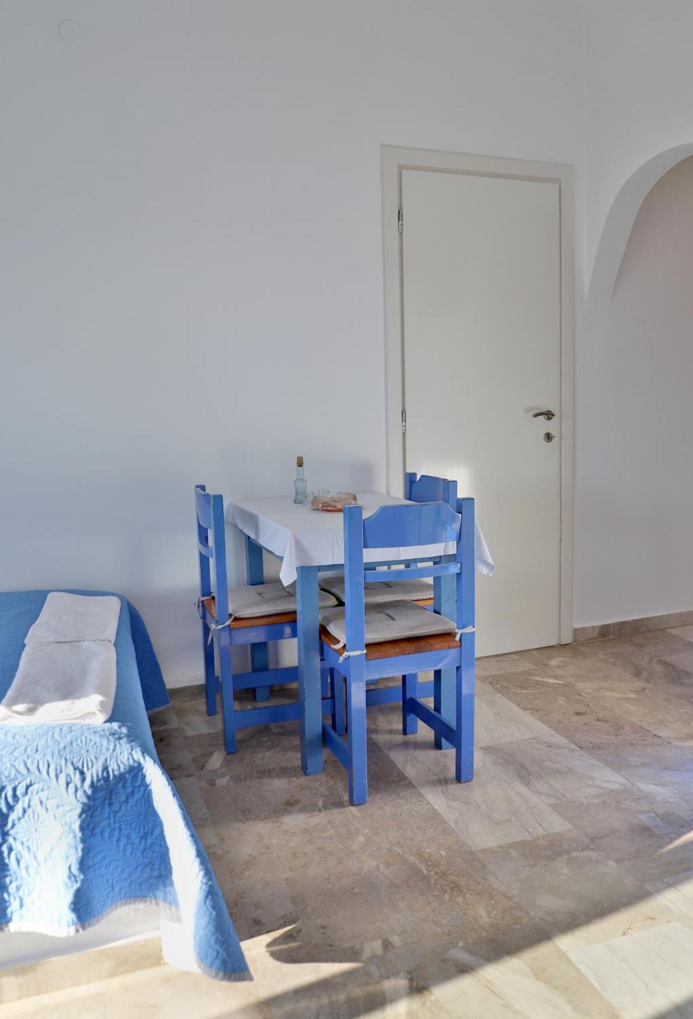 Helios Studios & Apartments Makrýgialos Dış mekan fotoğraf