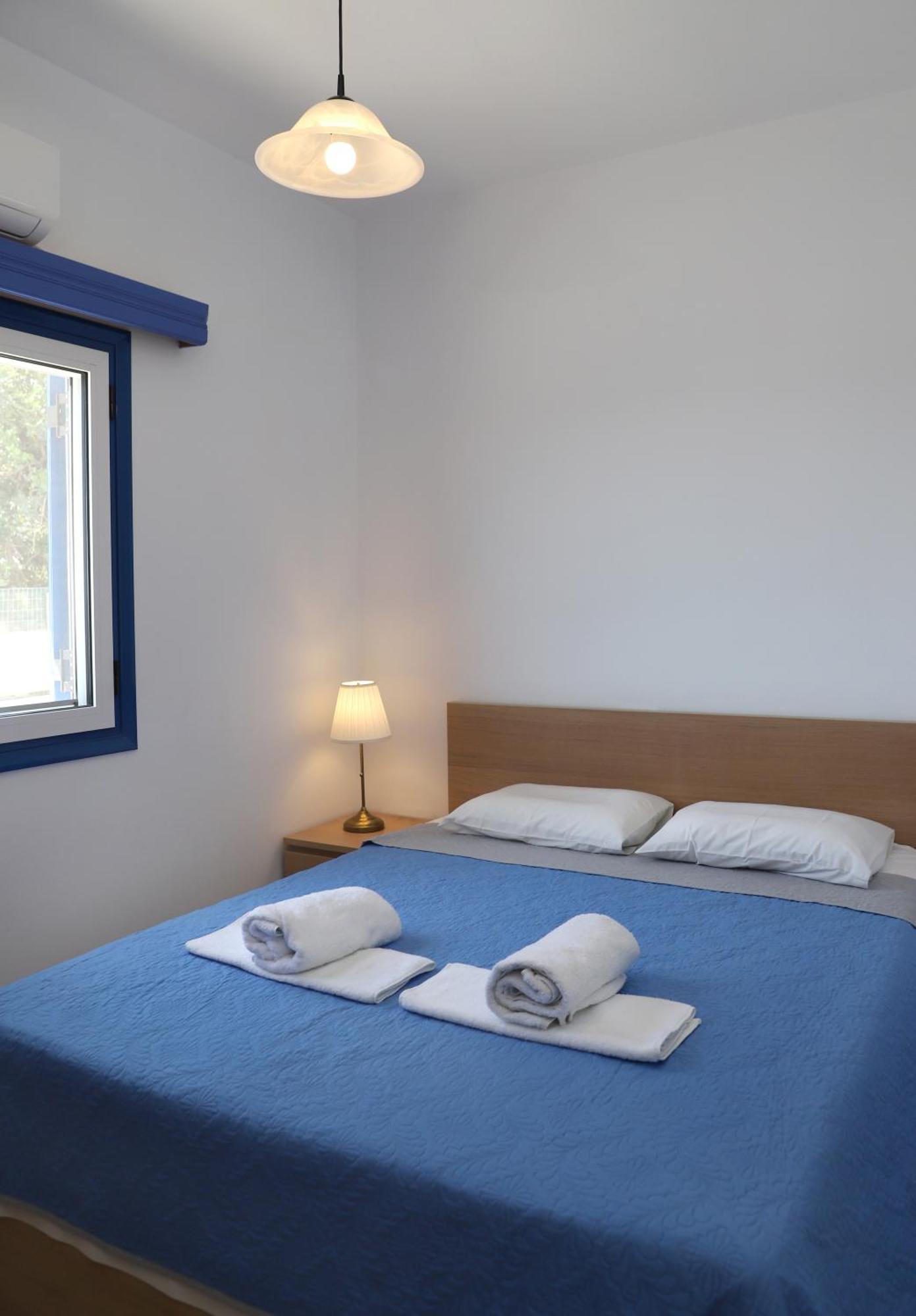 Helios Studios & Apartments Makrýgialos Dış mekan fotoğraf