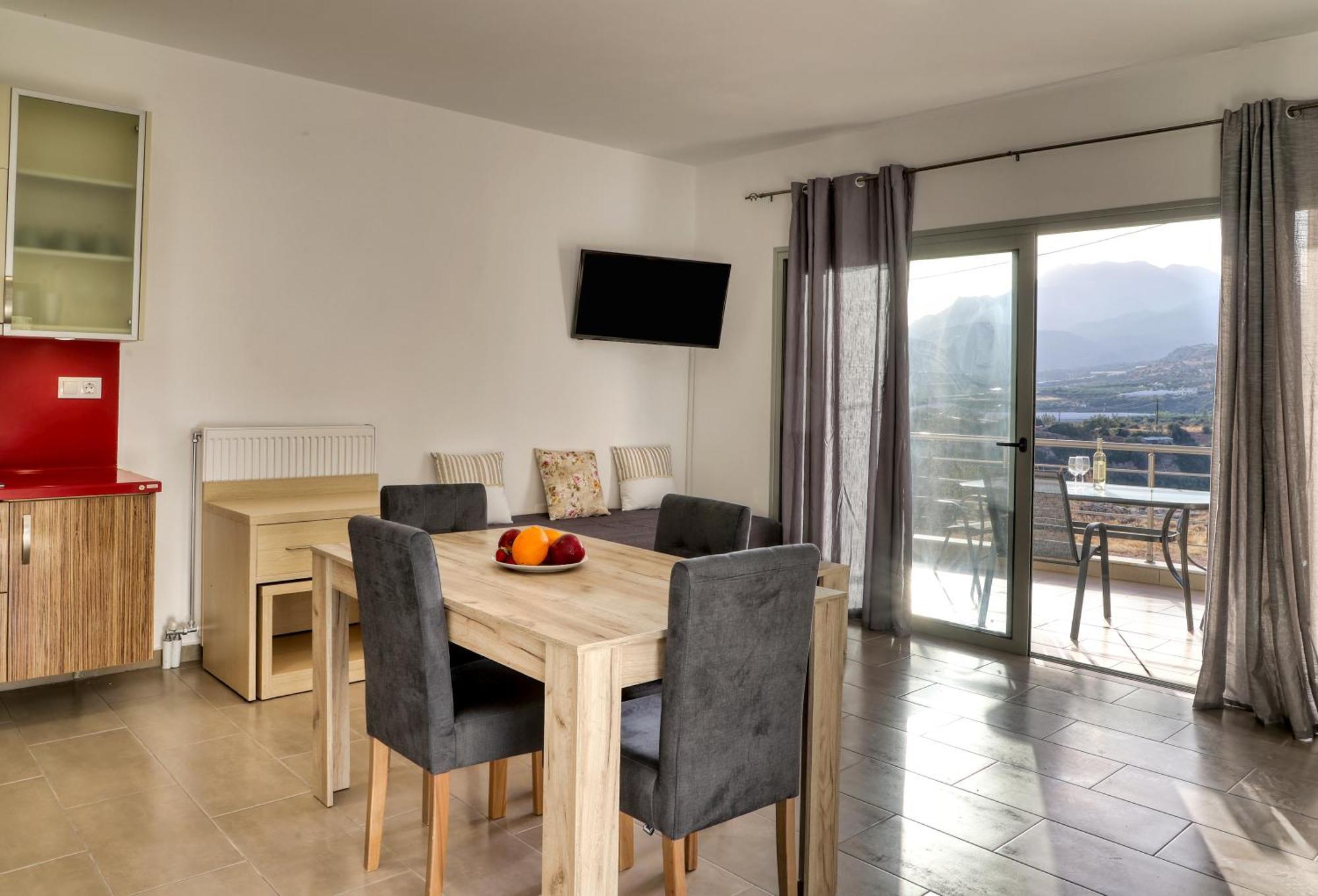 Helios Studios & Apartments Makrýgialos Dış mekan fotoğraf