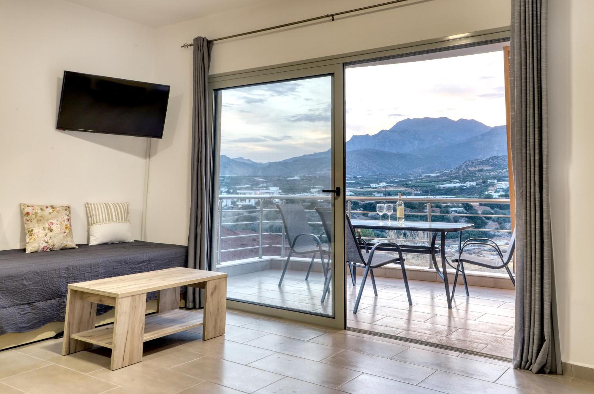 Helios Studios & Apartments Makrýgialos Dış mekan fotoğraf